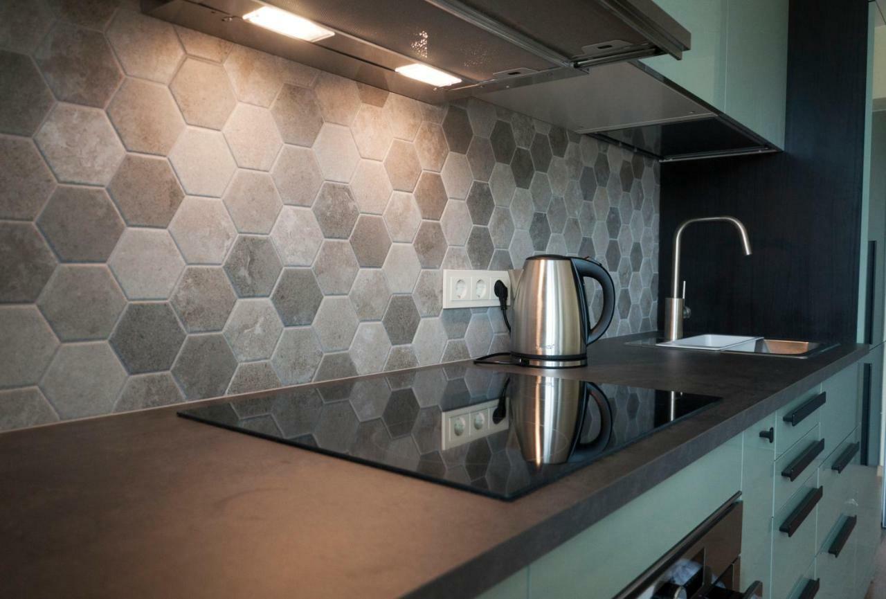 Apartments Franny'S Bees Вильнюс Экстерьер фото